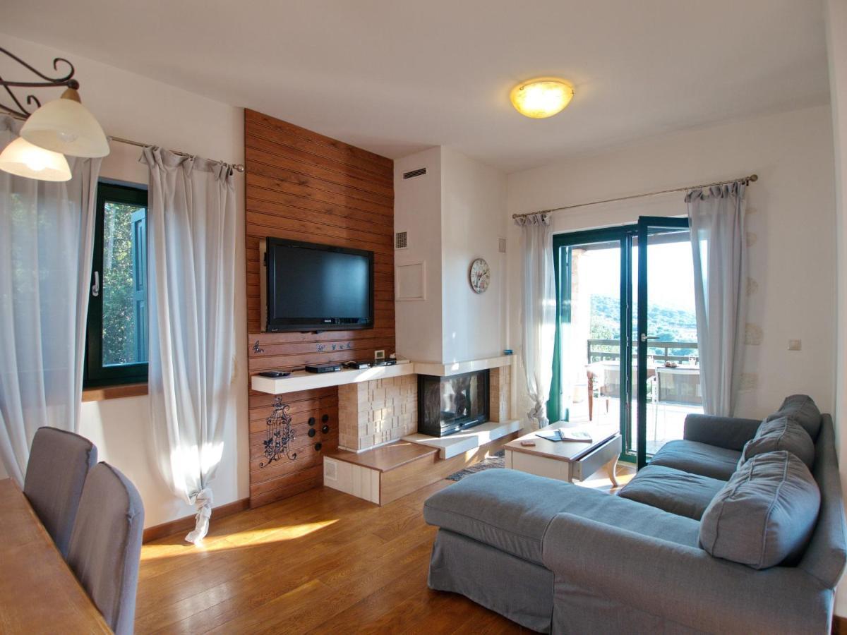 Villa Amvrosia Nr Kalives Crete Armenoi  ภายนอก รูปภาพ