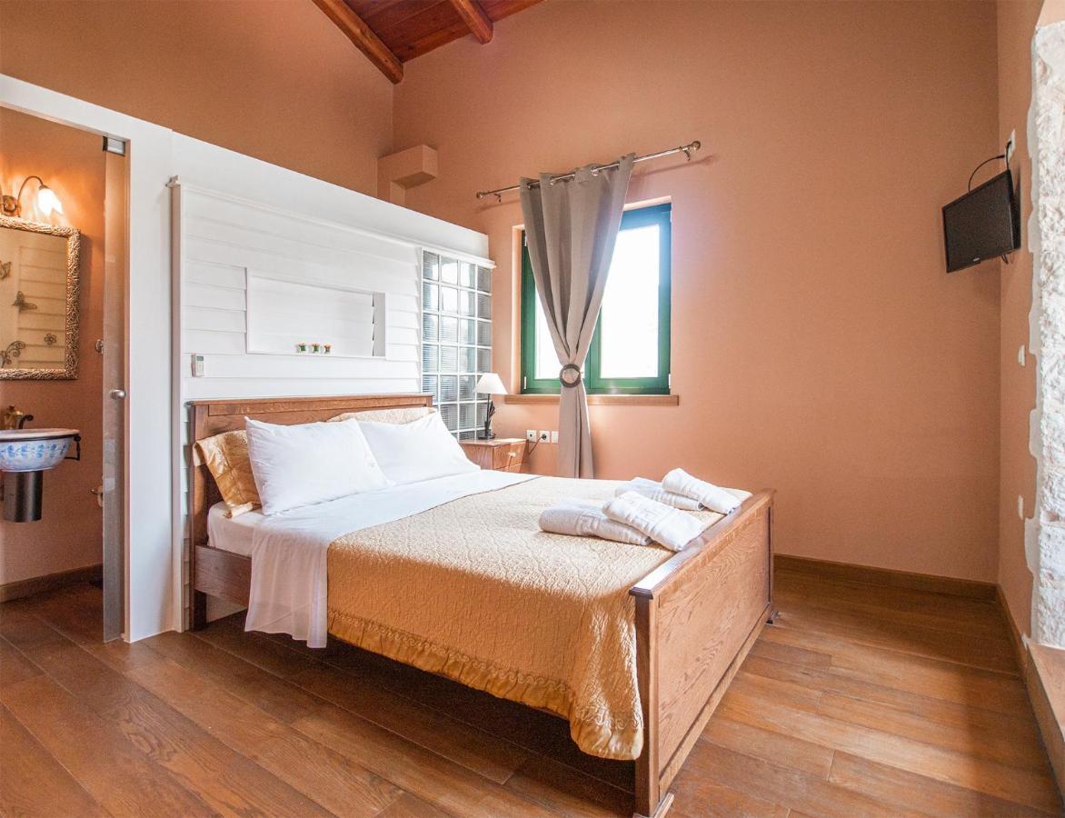 Villa Amvrosia Nr Kalives Crete Armenoi  ภายนอก รูปภาพ